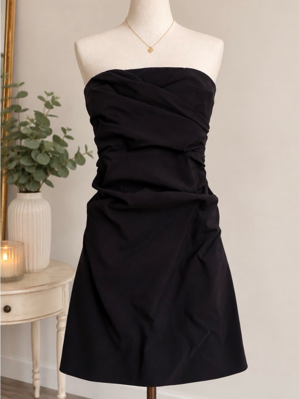 Le Chateau Strapless Black Ruched Mini Dress  🖤
